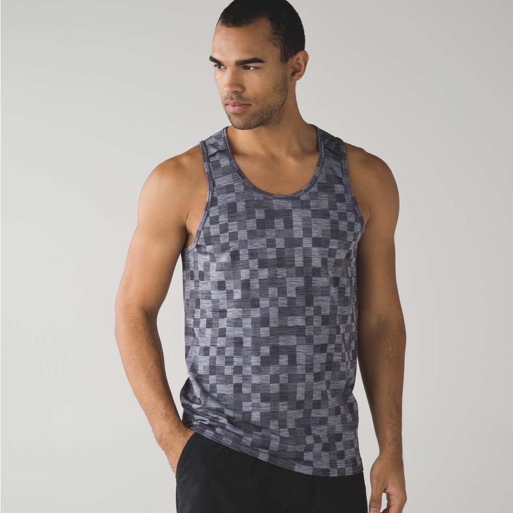 Lululemon Metal Vent Tech Tank Boss Purple /Black Sixe XL